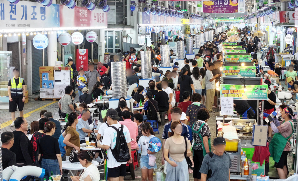 지난 8월 중앙시장 ‘동구夜놀자’ 현장 모습