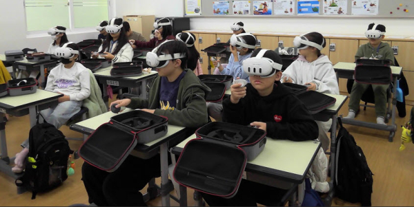 학교폭력 예방 VR 교육 모습