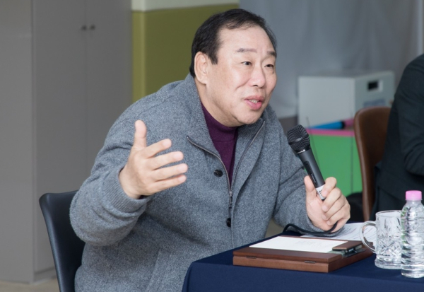 최민호 세종시장,"시장의 귀는 주민의 문 앞에 있습니다"