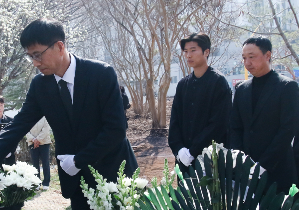 천안초등학교 축구부 합숙소 화재 사고 23주기 추모식’ 참석 모습