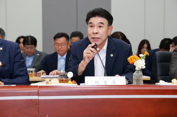 이응우 계룡시장